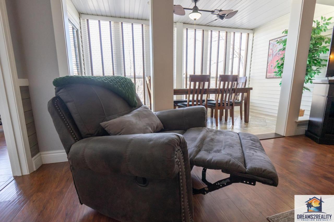 2Br Walk-In Condo - Near The 76 Strip - Free Wifi - Pool - Free Tickets Included - Clb-3 Branson Eksteriør bilde