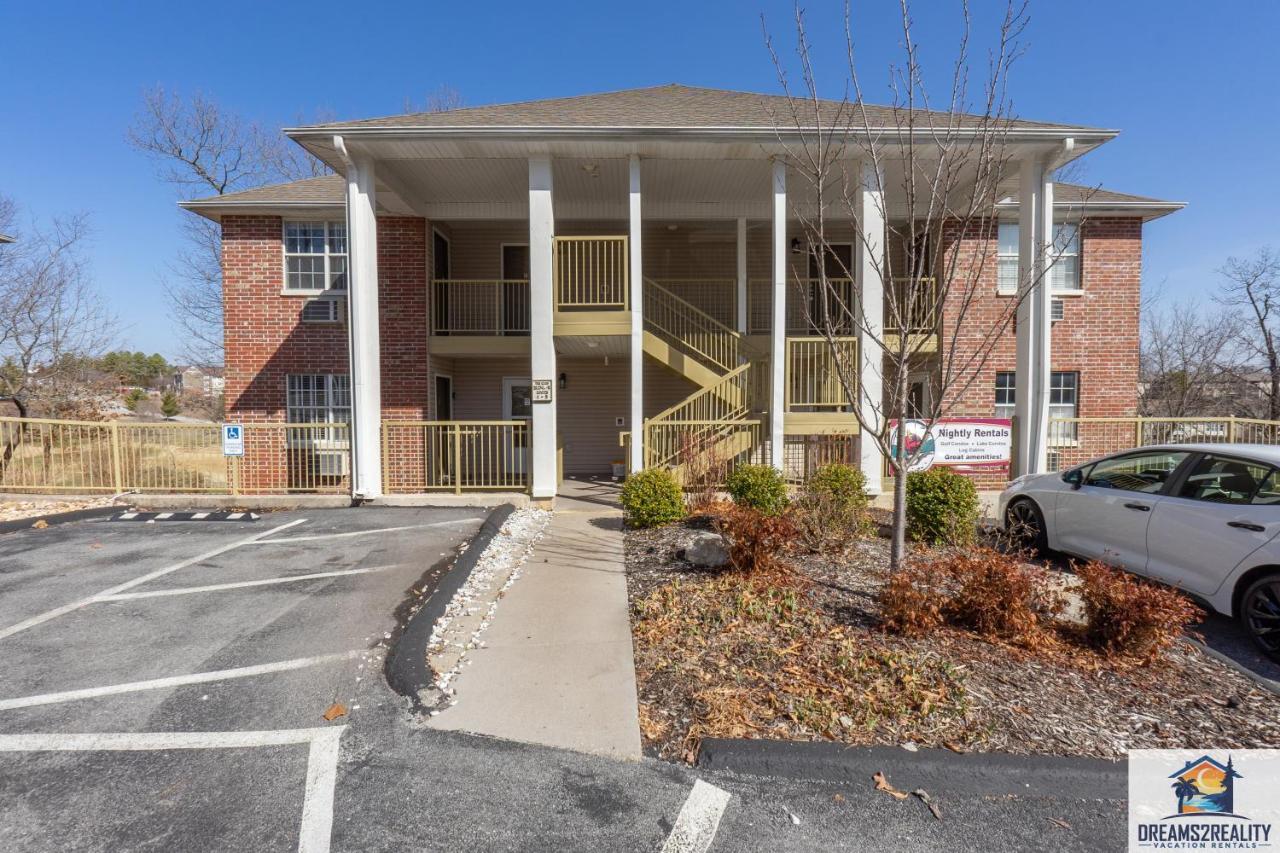 2Br Walk-In Condo - Near The 76 Strip - Free Wifi - Pool - Free Tickets Included - Clb-3 Branson Eksteriør bilde